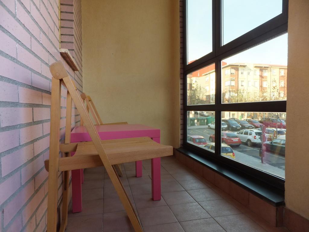 Www Apartamento Conde De Leon Wordpress Com Parking Opcional エクステリア 写真